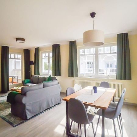Strandvillen Binz - Ferienwohnung Mit 2 Schlafzimmern Und Balkon Ah-563 ภายนอก รูปภาพ