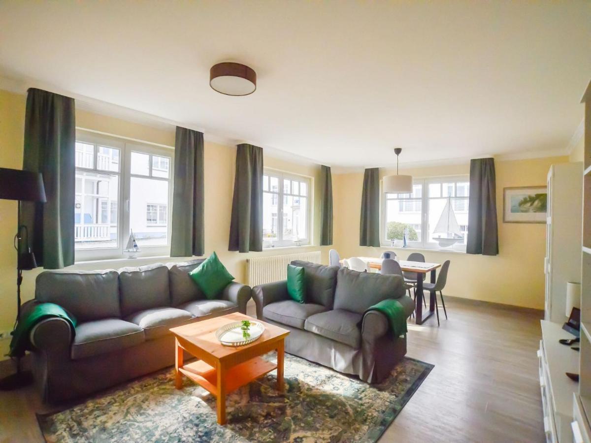 Strandvillen Binz - Ferienwohnung Mit 2 Schlafzimmern Und Balkon Ah-563 ภายนอก รูปภาพ