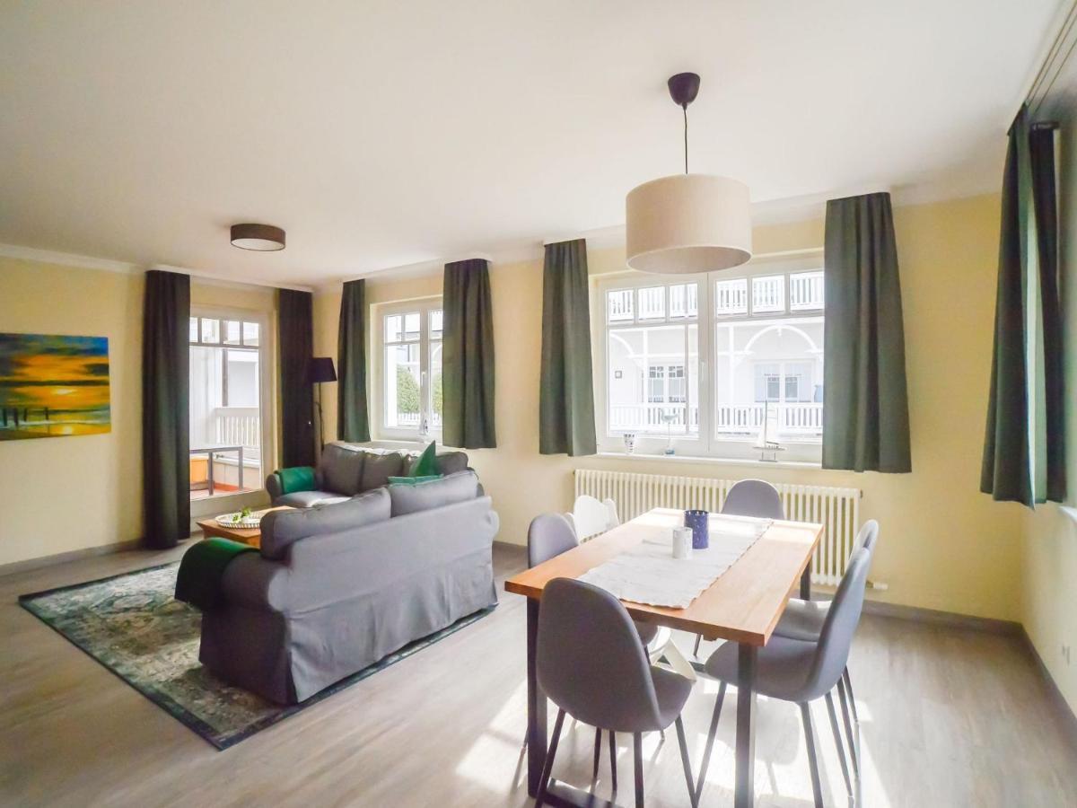 Strandvillen Binz - Ferienwohnung Mit 2 Schlafzimmern Und Balkon Ah-563 ภายนอก รูปภาพ